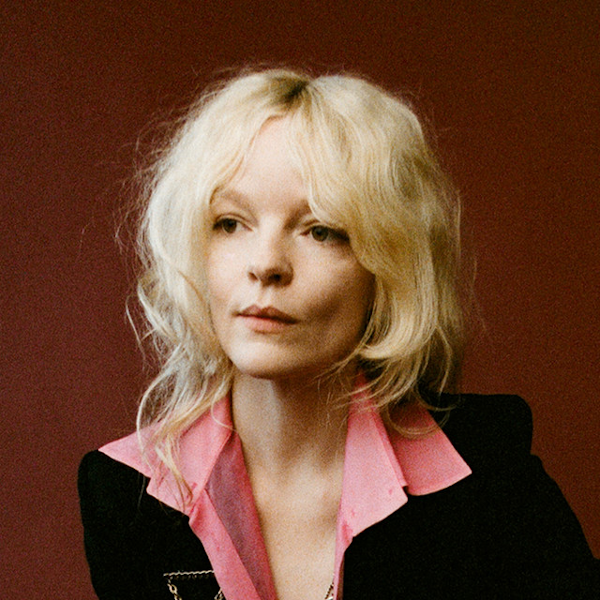 JESSICA PRATT / HERE IN THE PITCH – ALFFO RECORDS